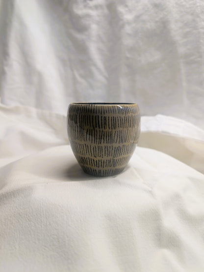 Small double-eared cup - Earth and Mist
