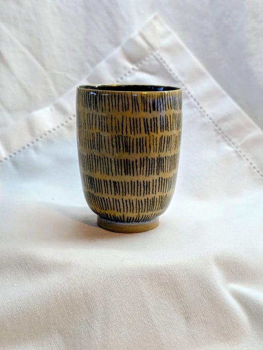 Petite tasse - Petits traits